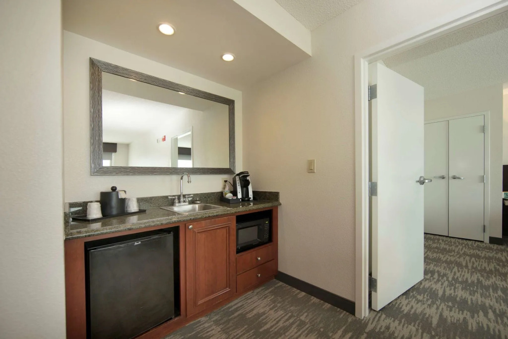 Courtyard by Marriott Athens Downtown