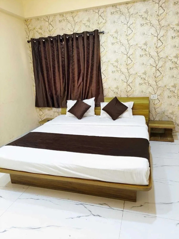 Hotel Moon Light Indore