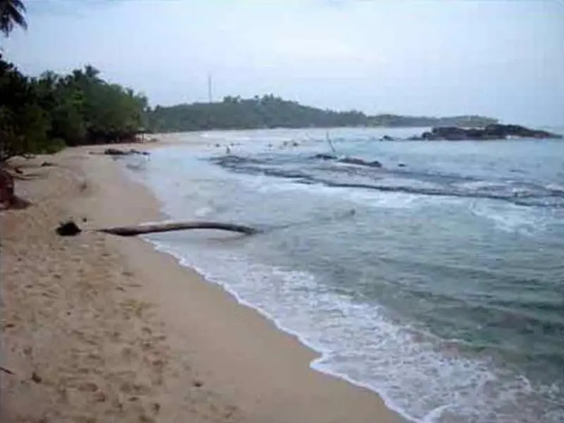 Vista Rooms Near Mirissa Beach 5