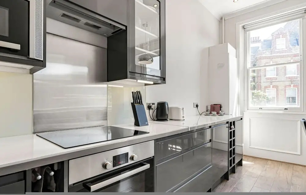Stylish Kensington Home Next To Earl s Court