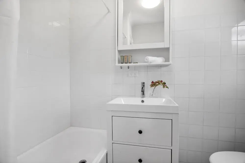 Charming 2-bed Home With Outdoor Space in Cremorne
