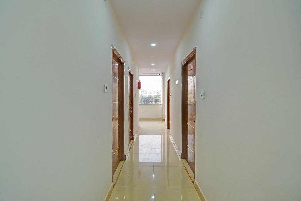 Super Hotel O Square Mall Hyderabad Formerly A1 Classic