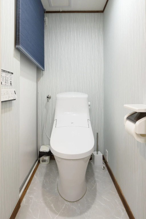 F24-402 Stylish Suite 1min from subway