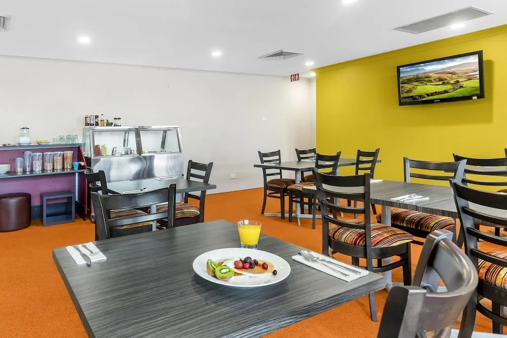Comfort Inn Airport Admiralty