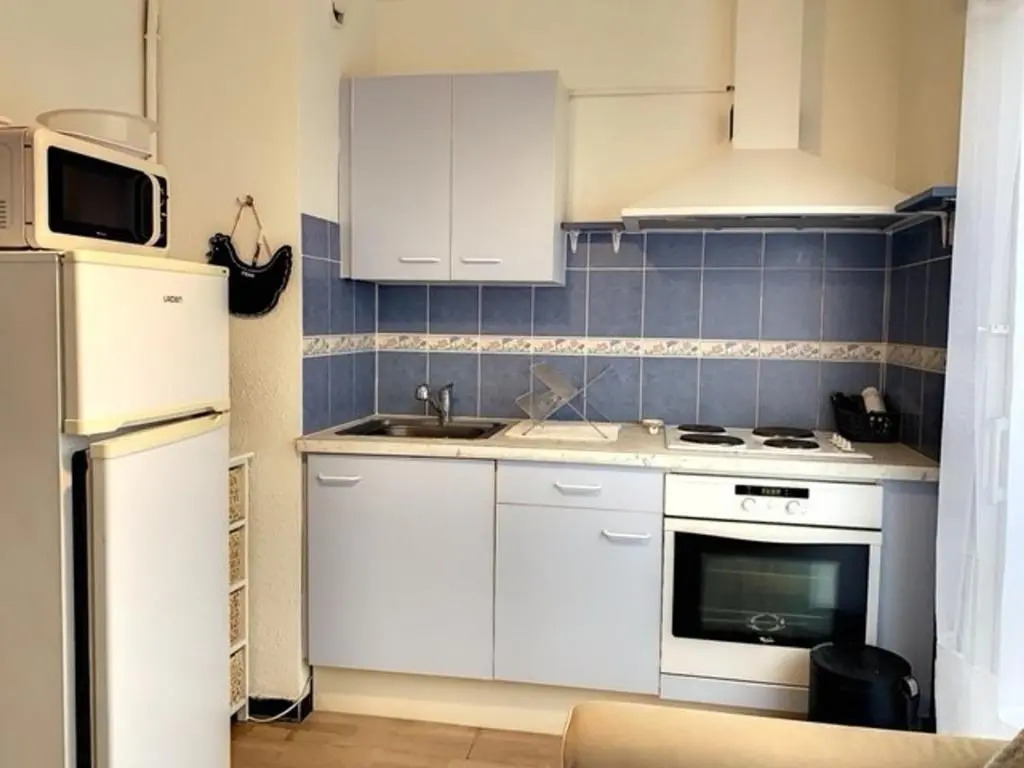 Appartement Balaruc-les-Bains, 1 pièce, 3 personnes - FR-1-503-124