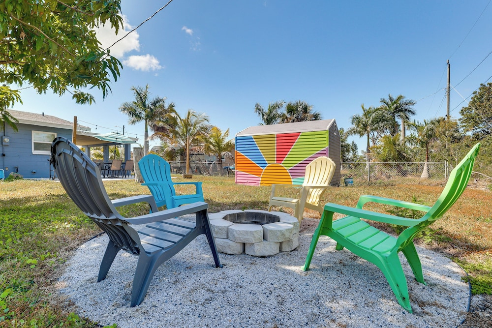 Beach Days & Backyard Nights! Fort Myers Retreat
