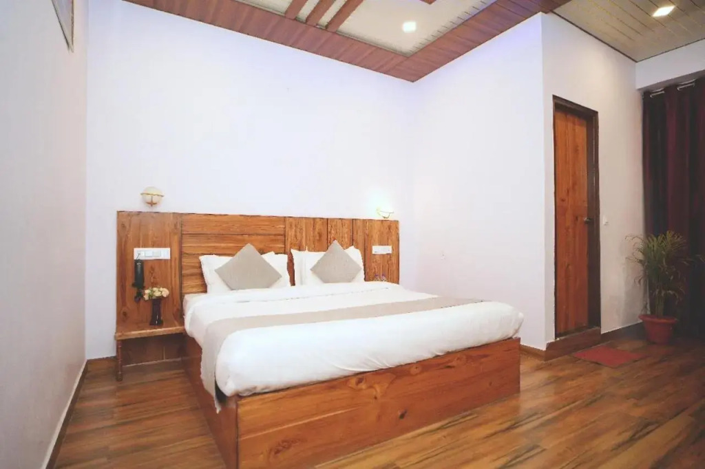 Shivalik Hotel And Resorts