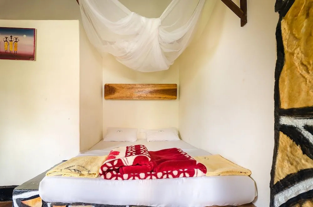 Kingfisher Safaris Resort Hotel