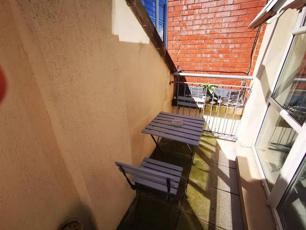 2BR Central Cosy Apartment