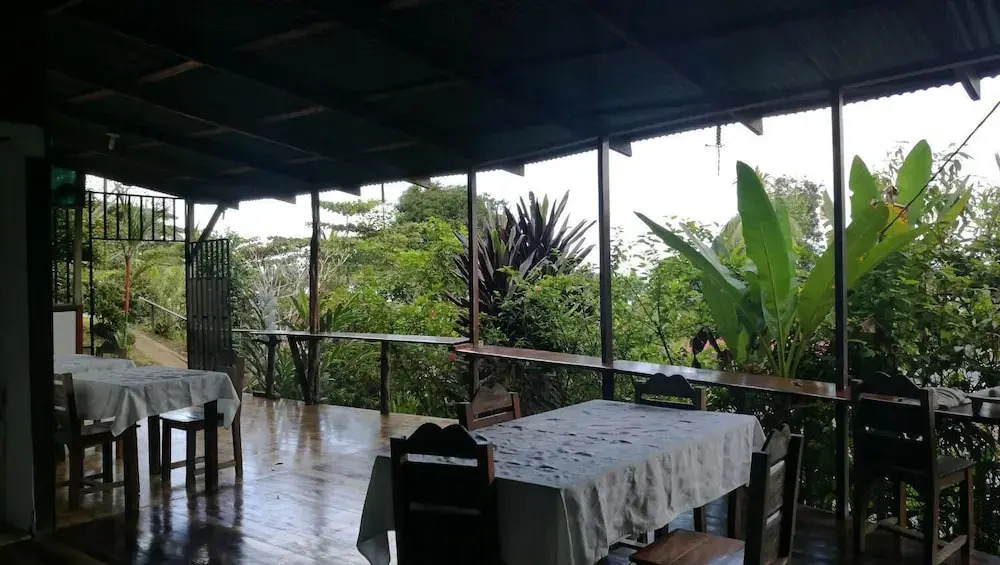 Hotel Cabinas Murillo