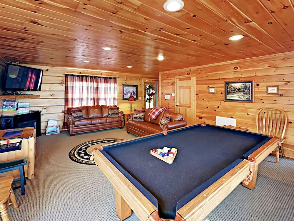 426 Forrest Springs Dr Cabin 3 Bedrooms 3 Bathrooms Cabin