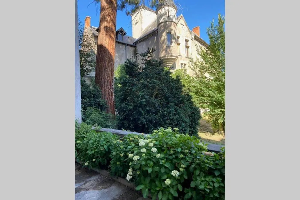 Appartement Meuble Classe 3*** Ideal Cure Thermale, Avec Terrasse De 30M2, Magnifique Vue