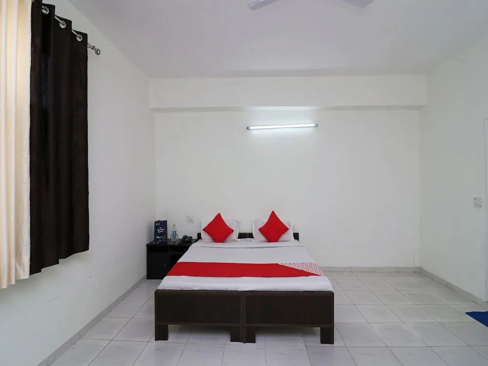 OYO 22648 Shalimar Inn
