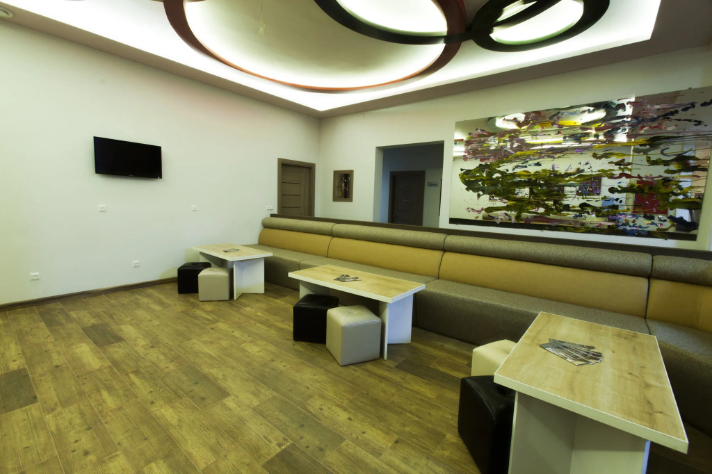Holiday Hostel