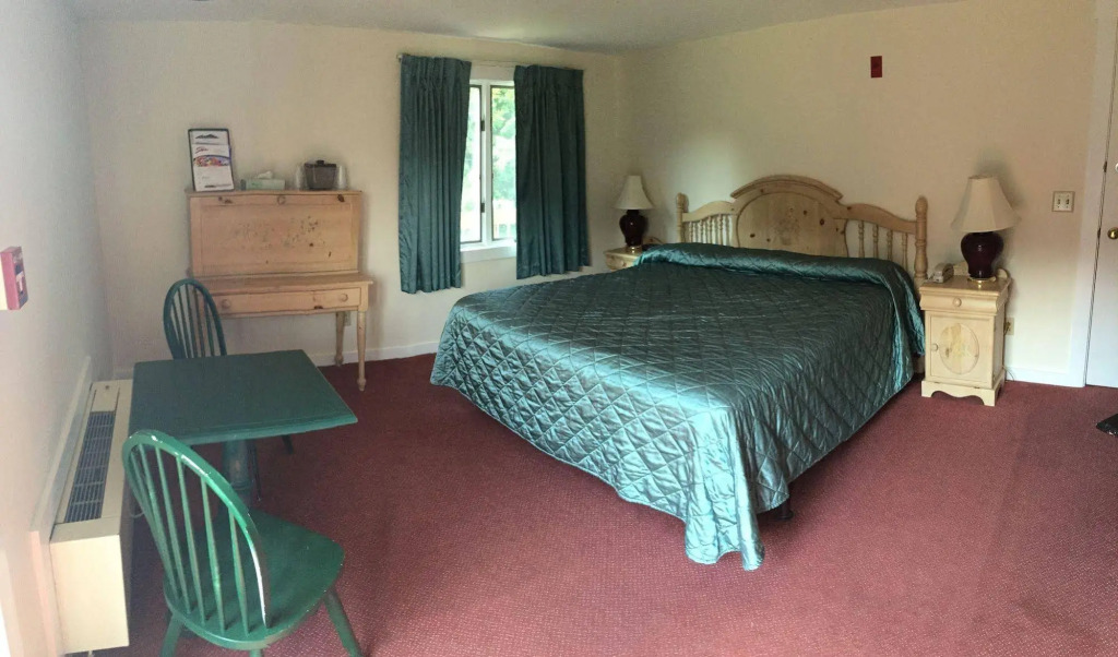 Mountaineer Inn