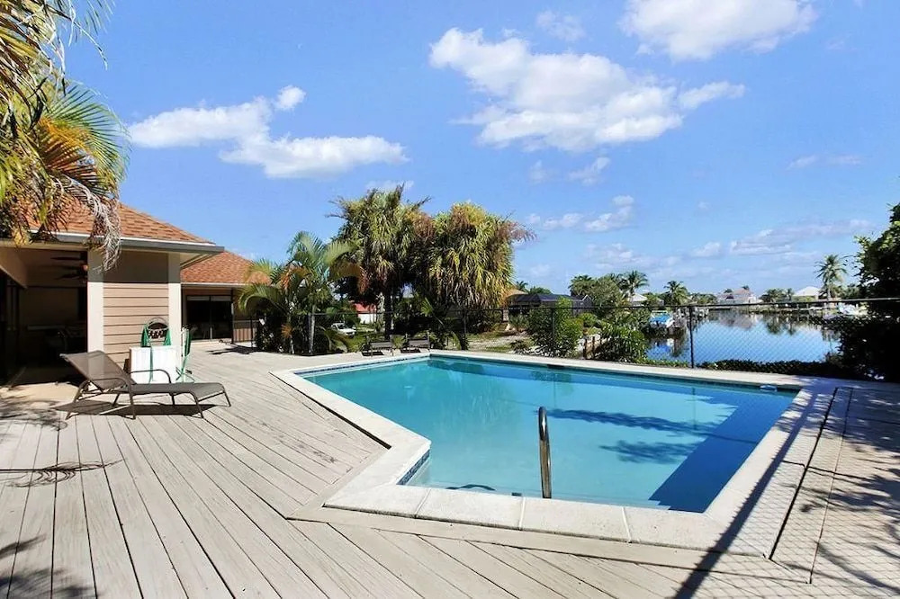 Bimini Avenue Home
