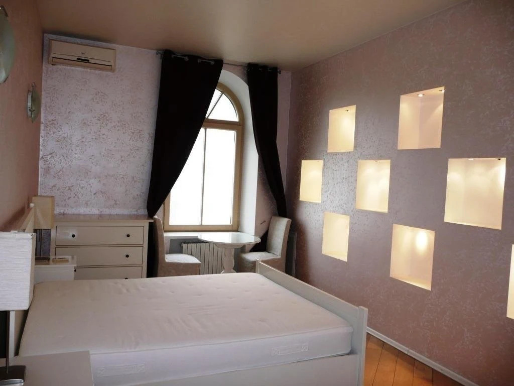 Tverskaya Luxury King Suite