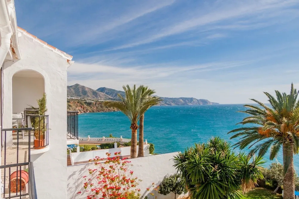 Apartamento Tuhillo Canovas Nerja
