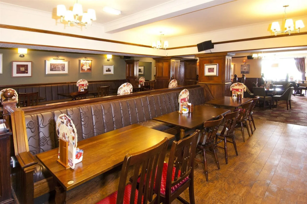 Premier Inn Bolton West