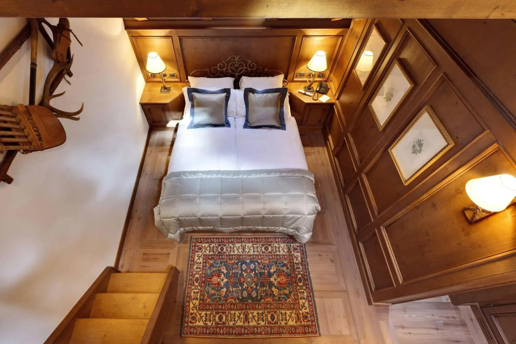 Ambra Cortina Luxury&Fashion Hotel