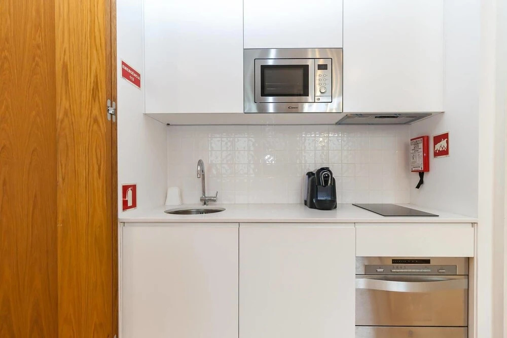 Porto Fancy Deluxe Apartment by GuestReady