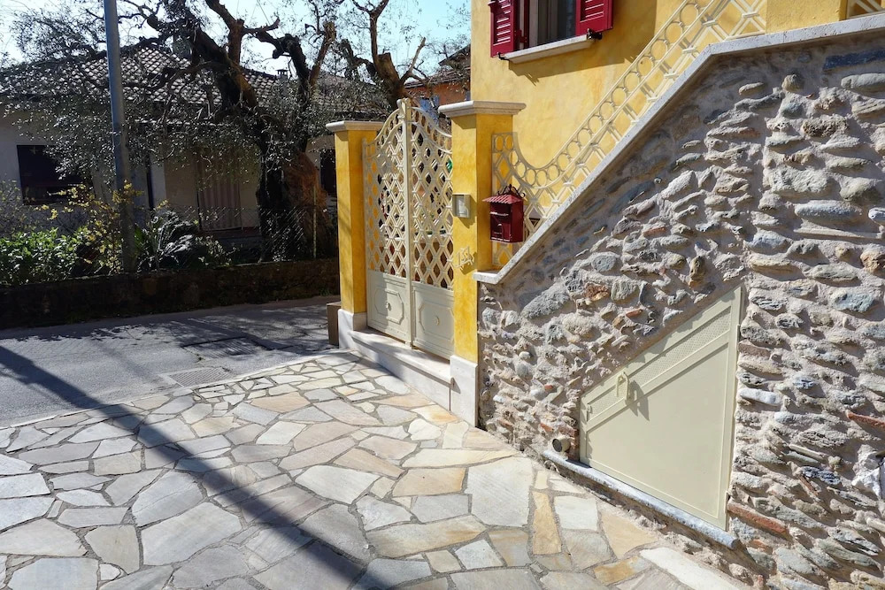 House Versilia Luca E Giada, 5 chilometri da Forte dei Marmi