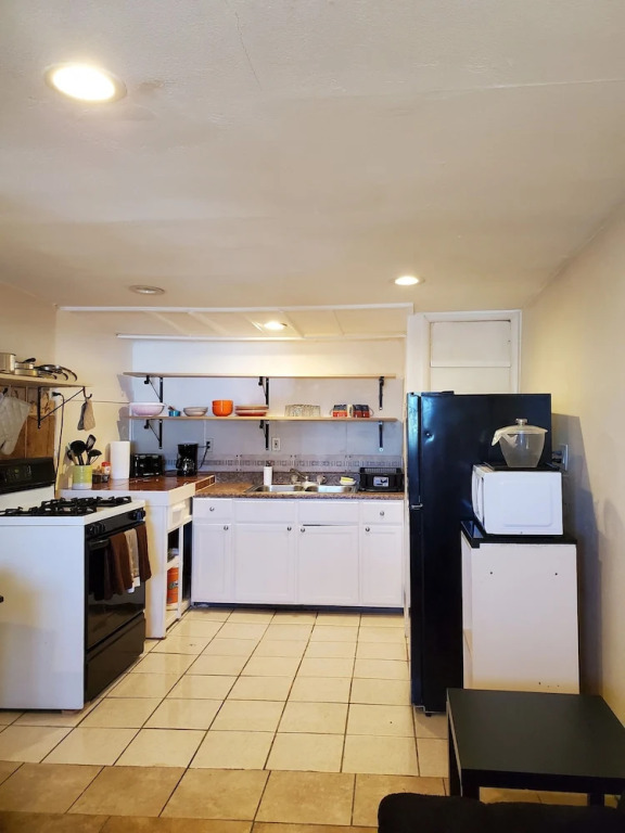 PineCrest Inn & Suites