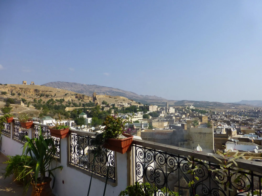 Dar Naima
