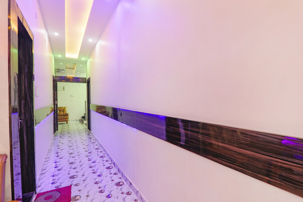 FabHotel Lumbini International - Nr Sarnath Museum