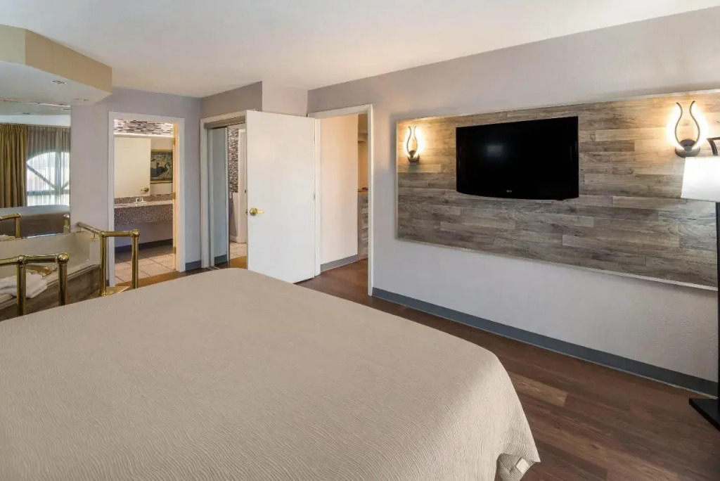 Best Western Cincinnati West Inn & Suite