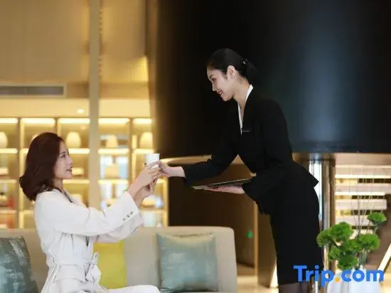 Yunyi Zizai Hotel (Hohhot International Convention and Exhibition Center)