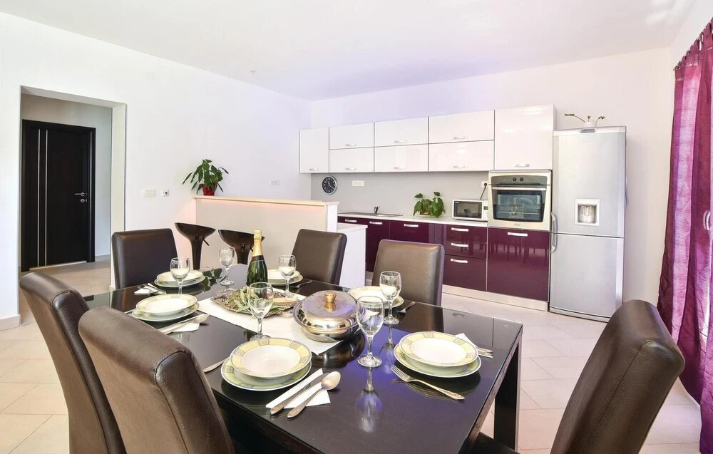 Nice Home in Split With Wifi and 3 Bedrooms