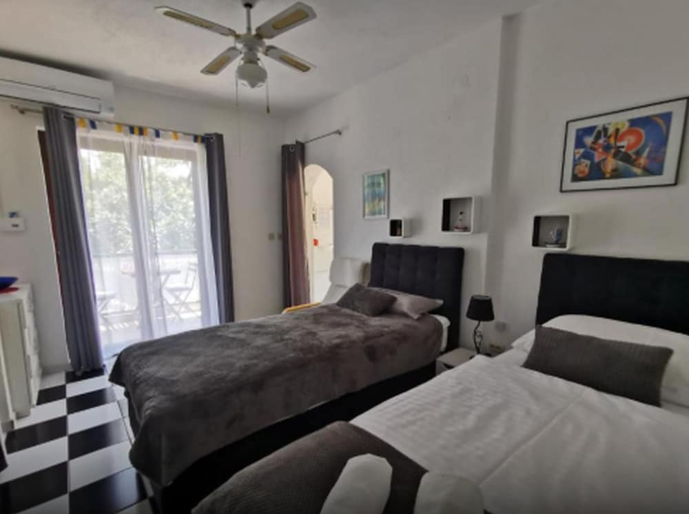 Apartments Vesna