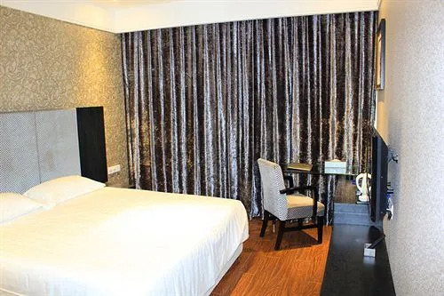 FX Hotel Chongqing Technology and Business University