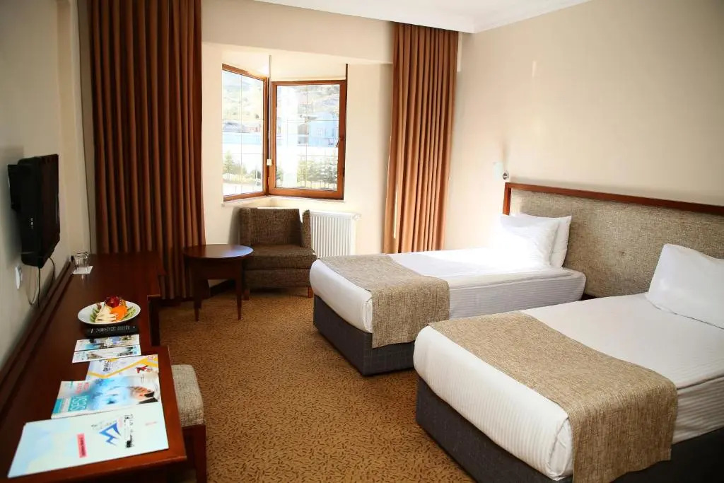 West Davraz Hotel