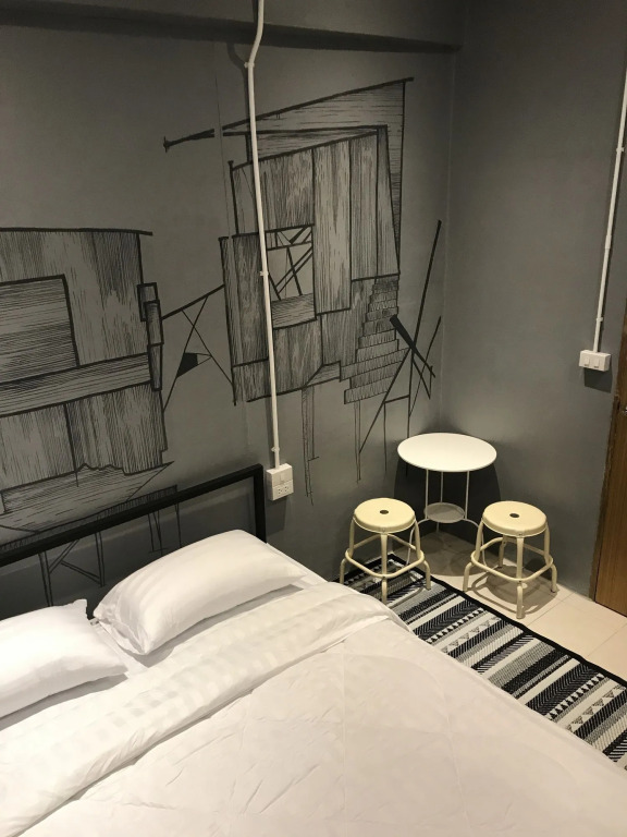 Slumwhite Hostel