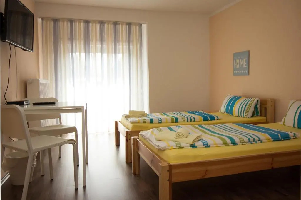 A & A Apartments