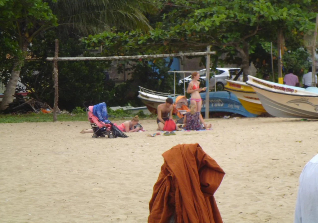 Serendipity Beach Hotel Unawatuna