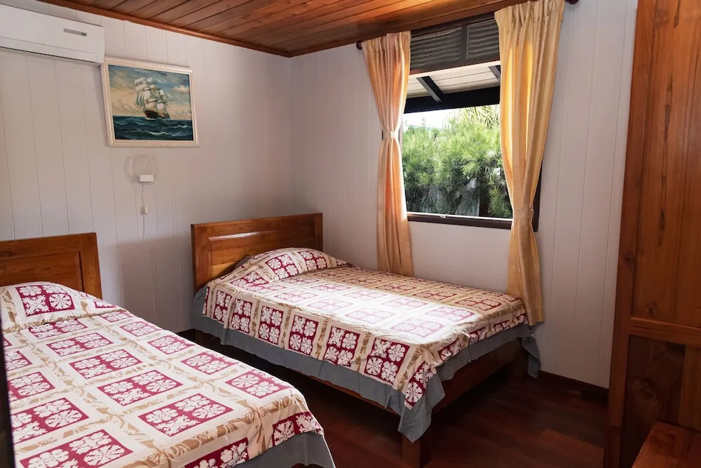 Moorea Golf Lodge