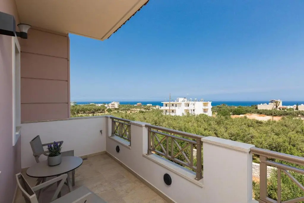 Aelia Residence, Wellness & Leisure with Heated Pool, By ThinkVilla