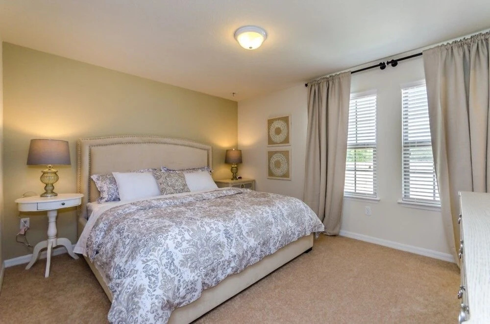 Amazing House! - Windsor at Westside - 8889QL