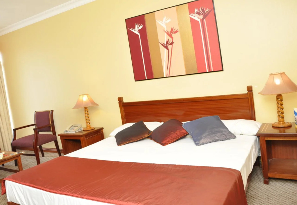 Gold Crest Hotel