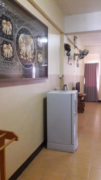 Funky Monkey Guesthouse & Tours