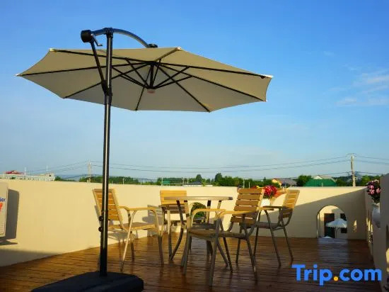 Niuniu Residence｜600 French Garden· Cloud View Sunset Terrace B&B (Bagua City)