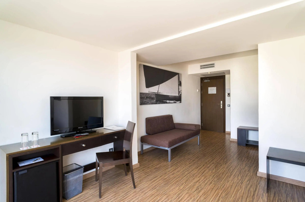 Nautic Hotel & Spa