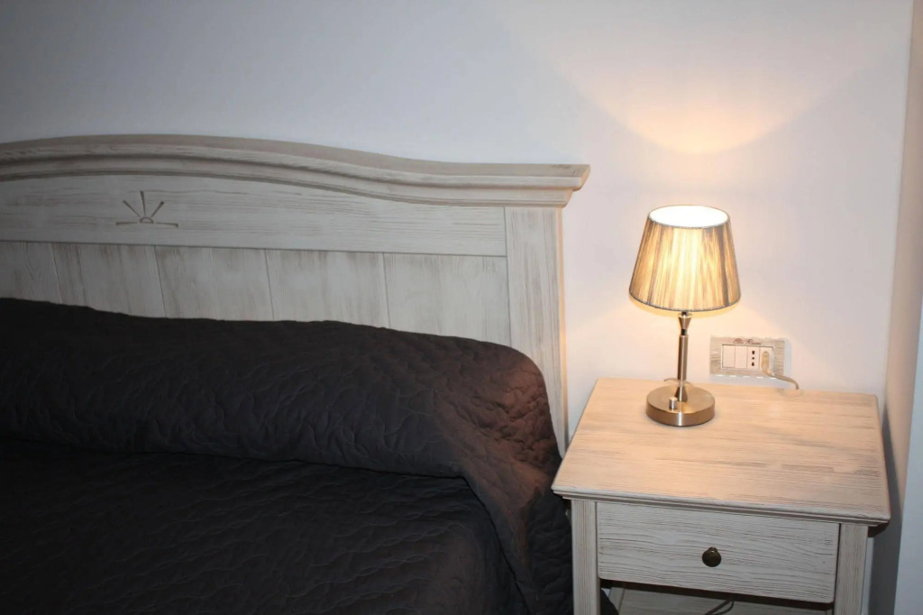 Elis Rooms