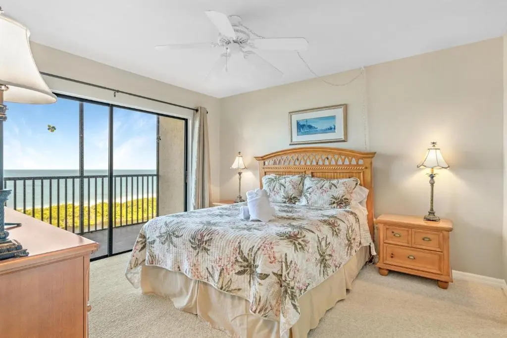 Terra Mar 1004, 2 Bedroom, Gulf Front, Elevator, Heated Pool, WiFi, Sleep 4