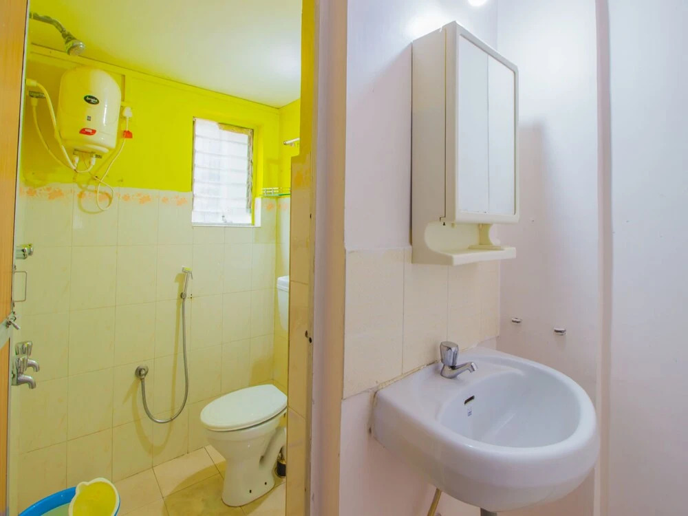 OYO 12890 Home Beautiful 2Bhk Near Baina Beach