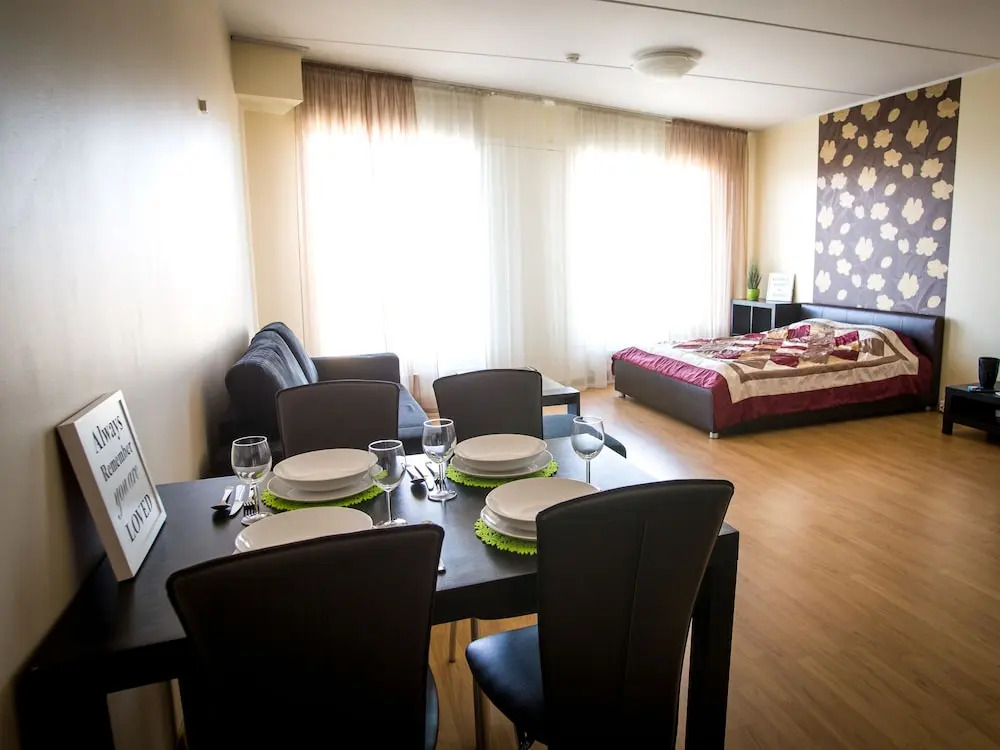 Апартаменты Hilltop City Centre Foorum