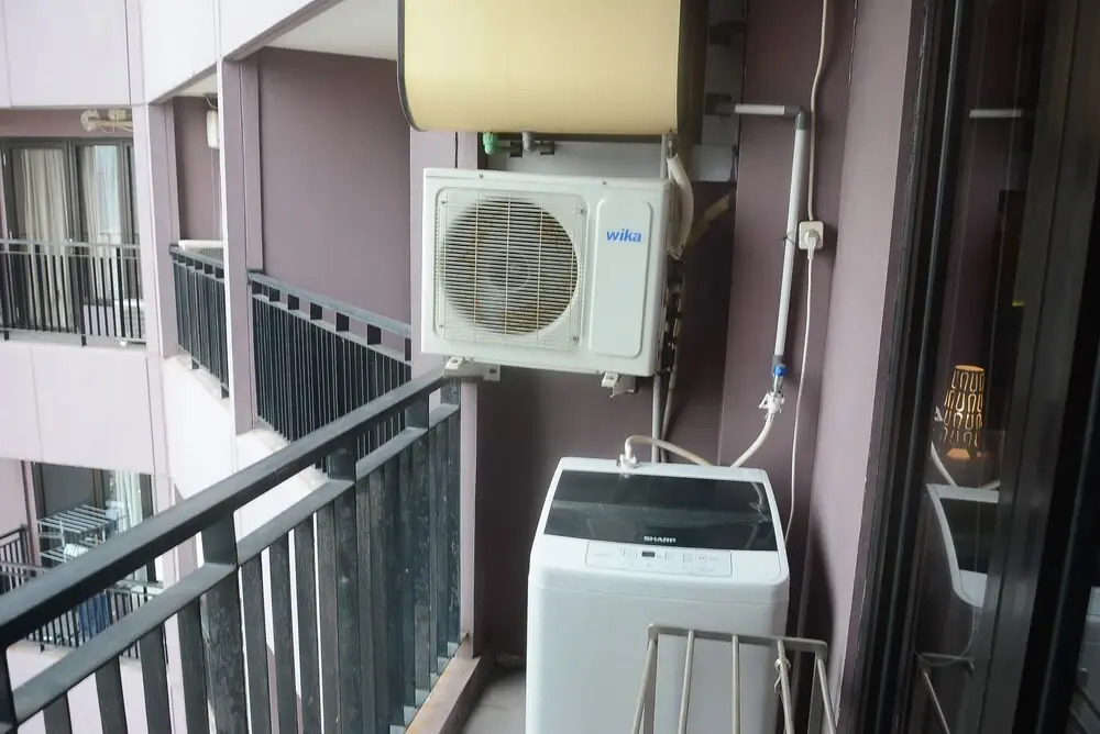 Comfy and Simply 1BR Tamansari Semanggi Apartment